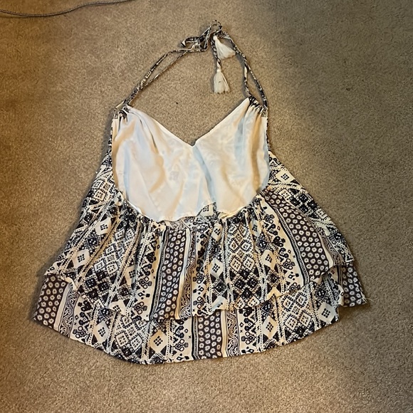 Floral Halter. - Picture 2 of 4